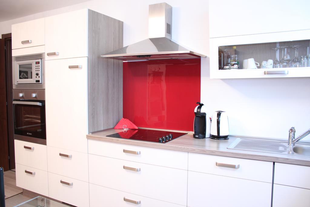 Studio 1 1/2 Contone Exteriér fotografie